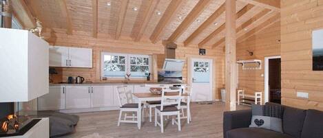 Télévision, cheminée