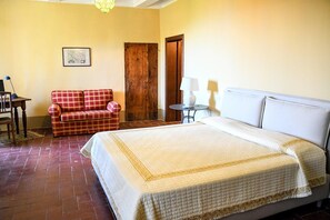 2 bedrooms, free WiFi