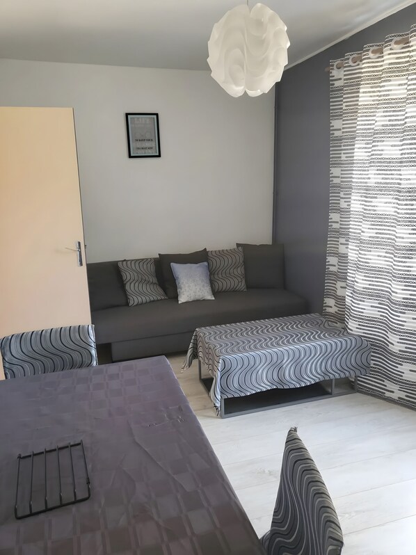 TV, DVD player, stereo