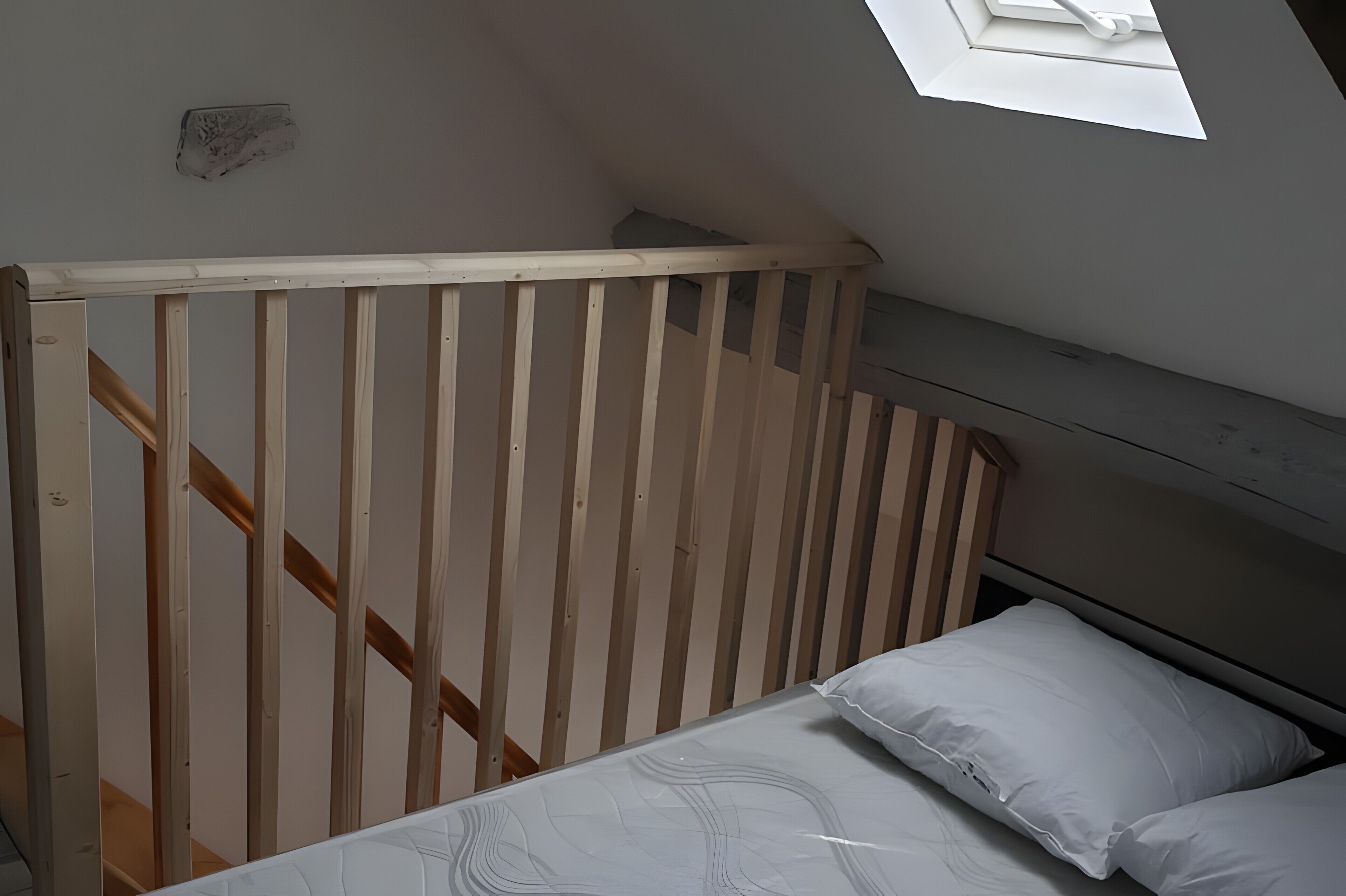 1 slaapkamer, een strijkplank/strijkijzer, wifi, beddengoed