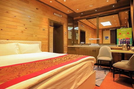 ์ฃผ๋์ด ์ค์ํธ, ์๋ด ์ ๋ง | ์ฑ
์, ๋
ธํธ๋ถ ์์
๊ณต๊ฐ, ๋ฌด๋ฃ WiFi