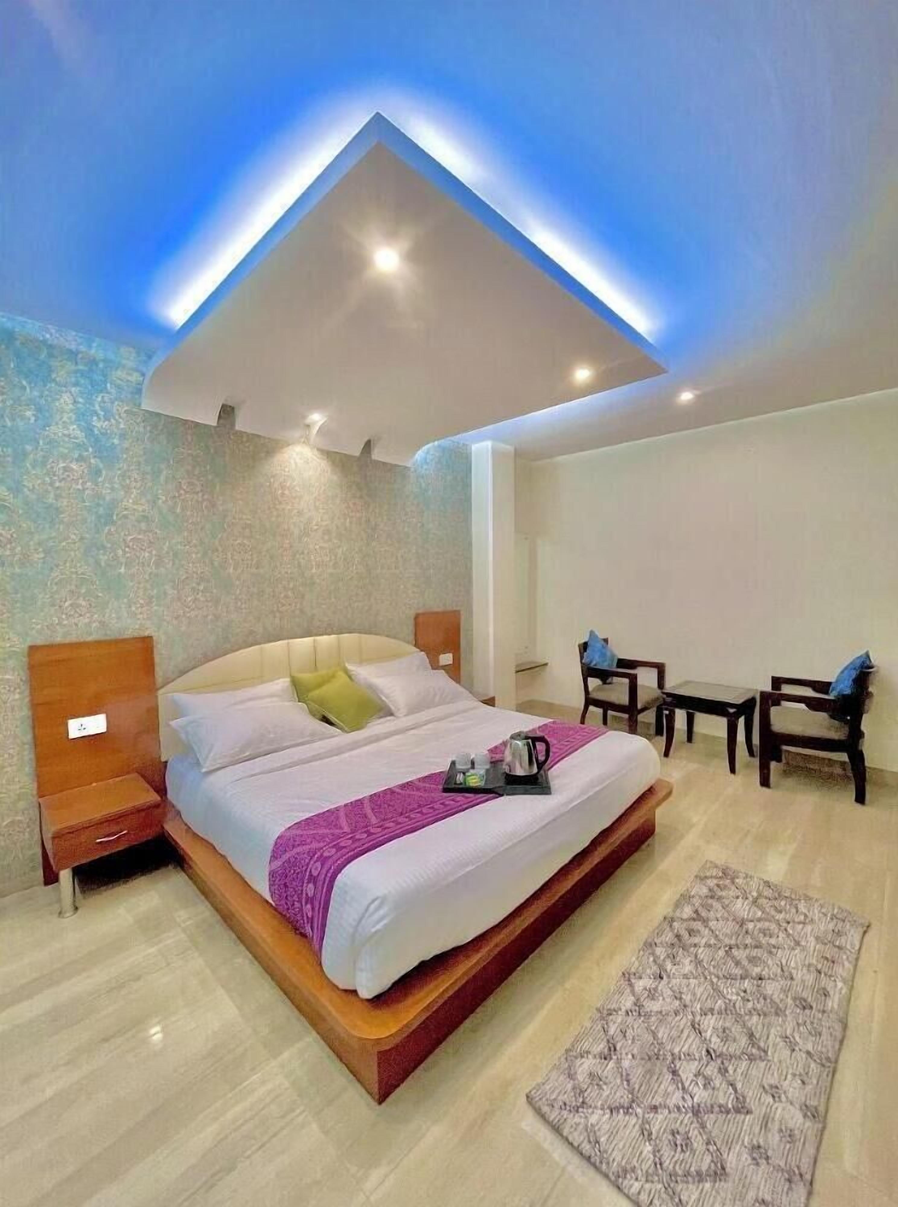 Standard Room | Desk, free WiFi, bed sheets