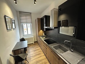 Appartement Confort, 1 chambre, cuisine, vue ville | Chambres insonorisées, Wi-Fi gratuit