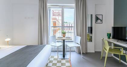 Student Factory Paris - Universeine