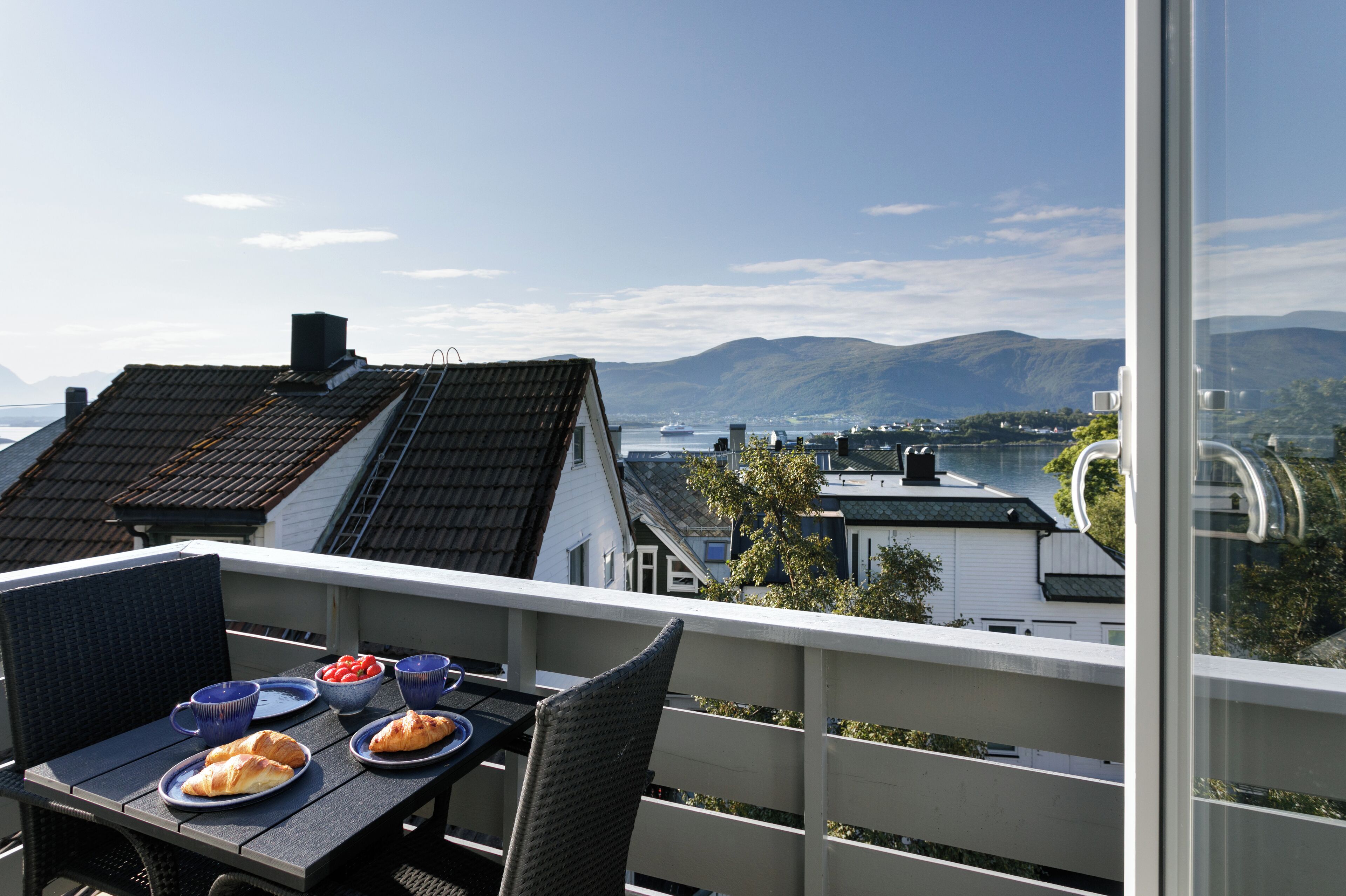 تناول الطعام بالخارج