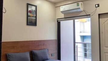 Standard Single Room | Free WiFi