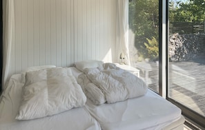4 bedrooms, free WiFi