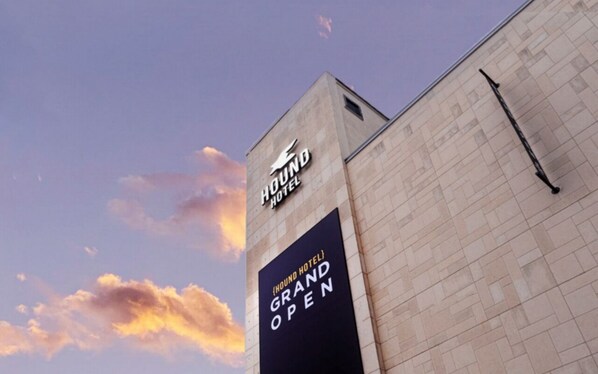 Facciata della struttura