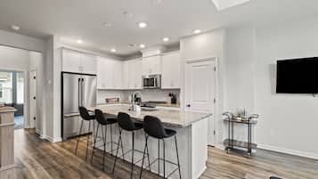 Townhome | Private kitchen