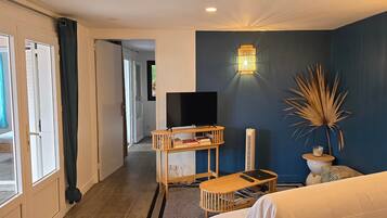 2 chambres, fer et planche Ă repasser, Wi-Fi, draps fournis