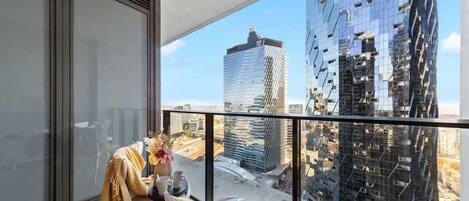 Apartment (2 Bedrooms) | Front of property