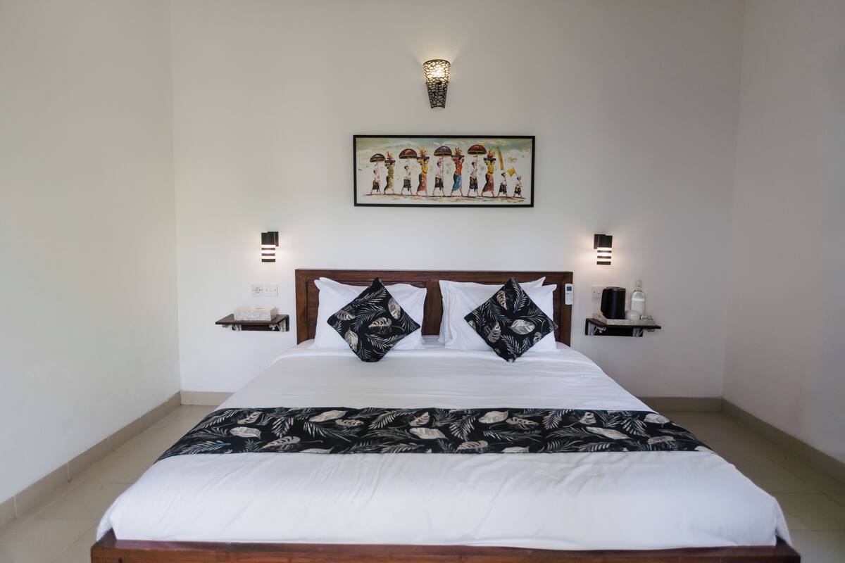 Comfort Double Room | Minibar, desk, free WiFi