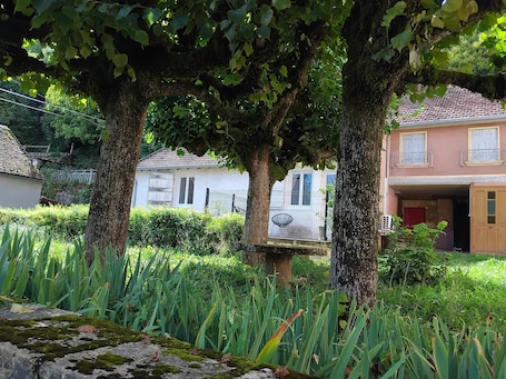 Exterior. Le temeraire appartement