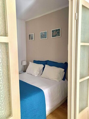 3 habitaciones, tabla de planchar con plancha y wifi gratis