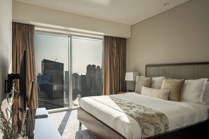 1 dormitorio, tabla de planchar con plancha, Internet y ropa de cama