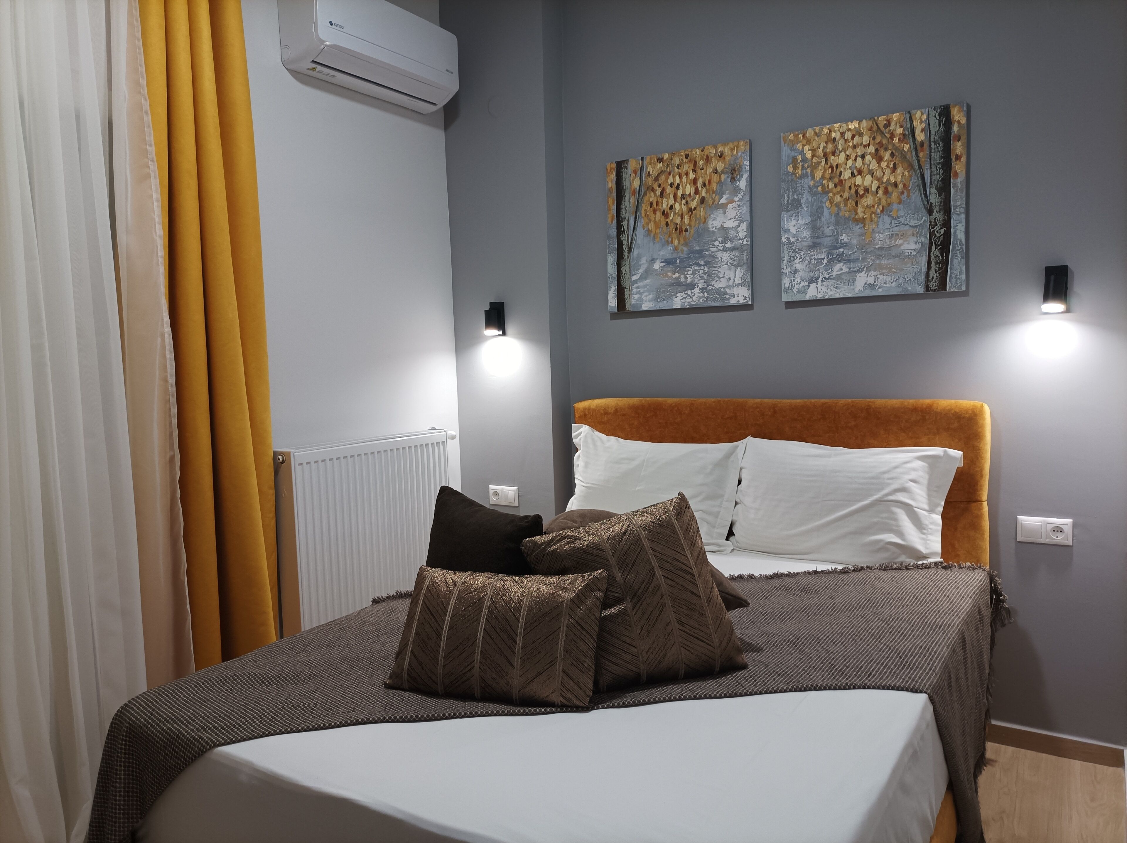 2 habitaciones, tabla de planchar con plancha y acceso a internet 