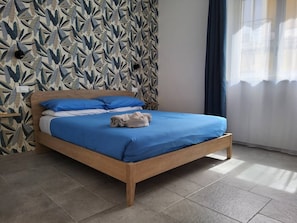 1 chambre, fer et planche à repasser, lit parapluie, Wi-Fi