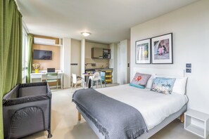 Studio Familial | Chambres insonorisées, Wi-Fi gratuit, draps fournis