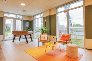 Lobby sitting area - Appart Hôtel Toulouse Zenith (Toulouse)