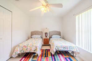 Room | Free WiFi -  Flint and Kingscrest, LLC - Private Rooms in Shared Home (Apopka)