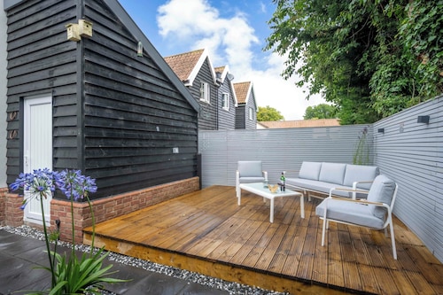 Charming Detached House in Quiet Suffolk Village