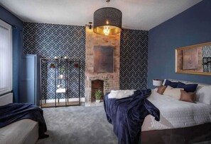 2 bedrooms, free WiFi, bed sheets - Seaside Bliss Retreat in Blackpool (Blackpool)