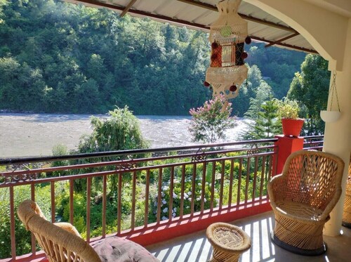 Anand-Ganga Yoga Guesthouse