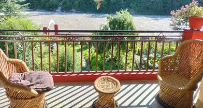 Anand-Ganga Yoga Guesthouse