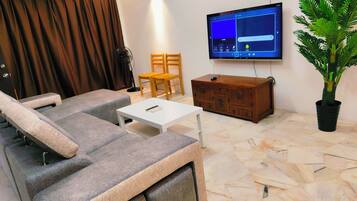 Basic Villa | Iron/ironing board, free WiFi, bed sheets