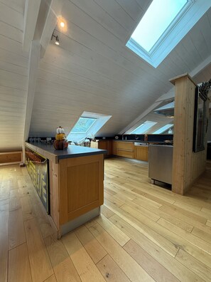 غرفة الألعاب