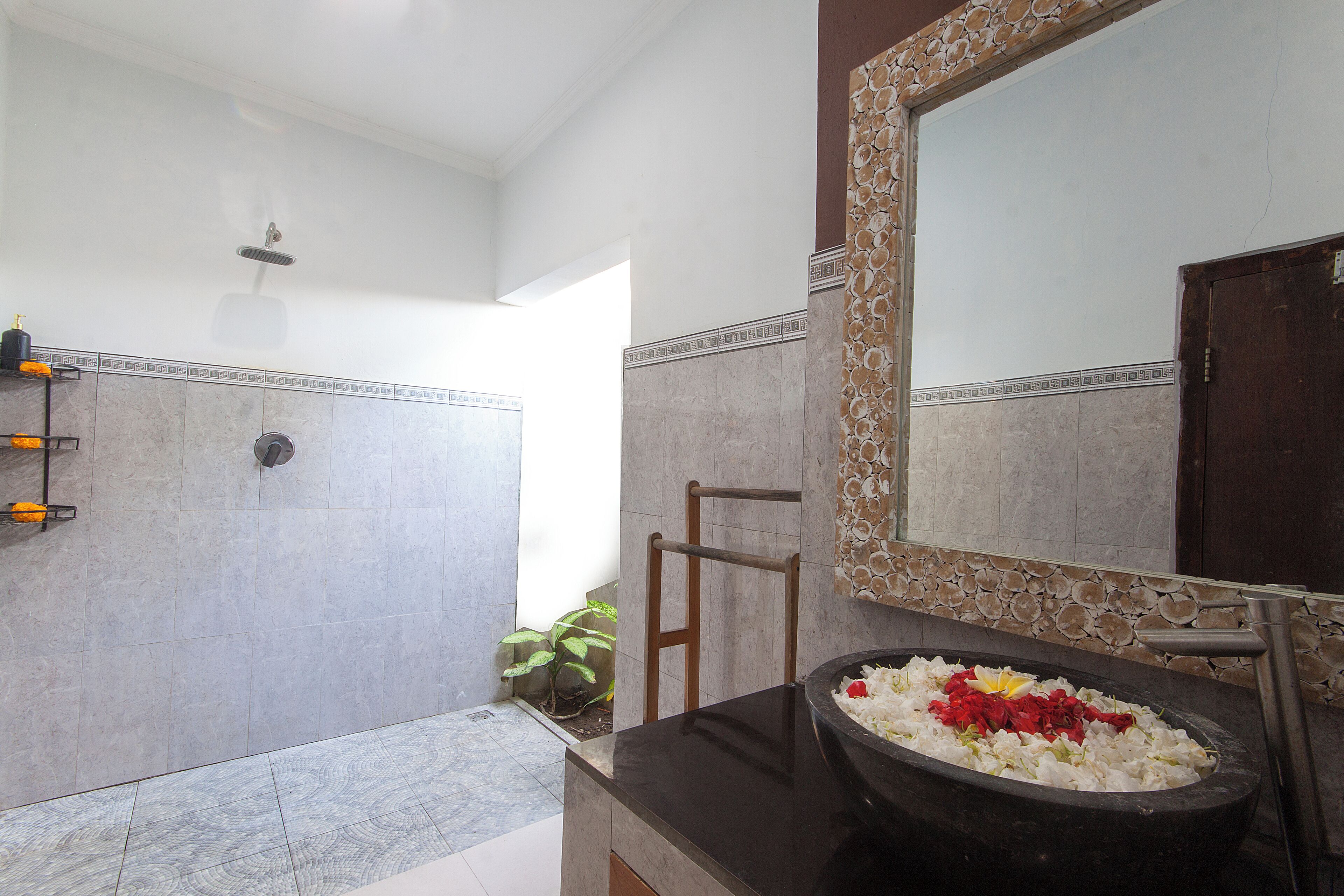 Comfort-Haus, 2 Schlafzimmer, Terrasse, Poolblick | Badezimmer