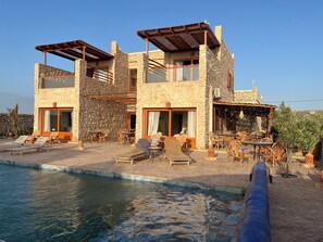 Pool - Villa'S is a peaceful haven located 25 minutes from Essaouira. (Moulay Bouzraktoune)