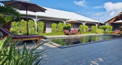 Jardin fleuri de Lety