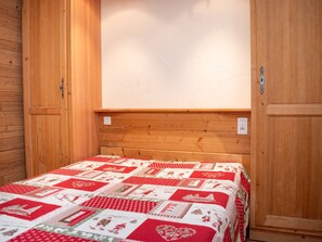 2 bedrooms, free WiFi