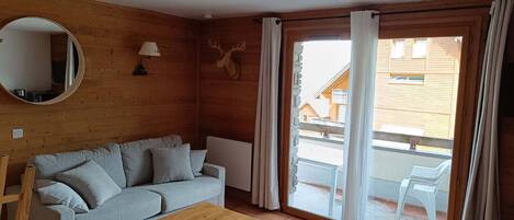 リビング エリア