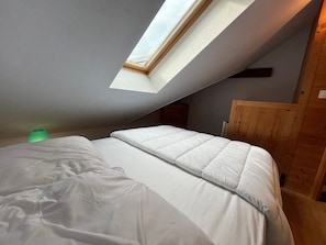 1 bedroom, free WiFi