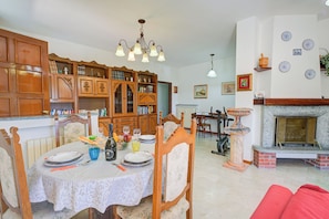 Apartamento familiar, 2 habitaciones, balcón (A Due Passi Dal Bosco: Hillside) | Restauración