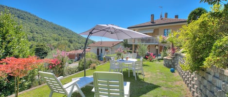 Family Apartment, Multiple Bedrooms (A Due Passi Dal Bosco) | Outdoor dining