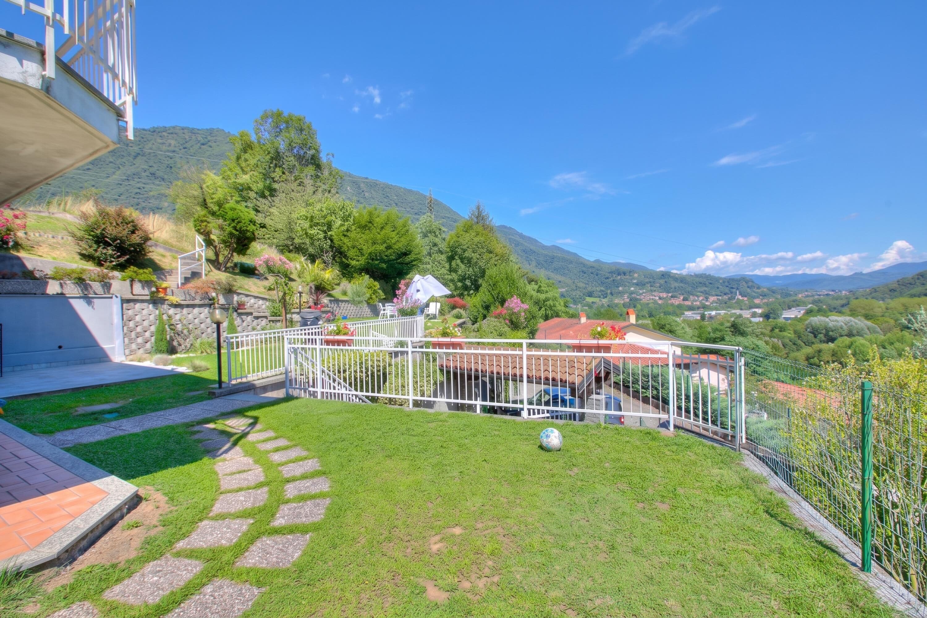 Appartement Familial, 2 chambres, balcon (A Due Passi Dal Bosco: Hillside) | Enceinte de l’hébergement