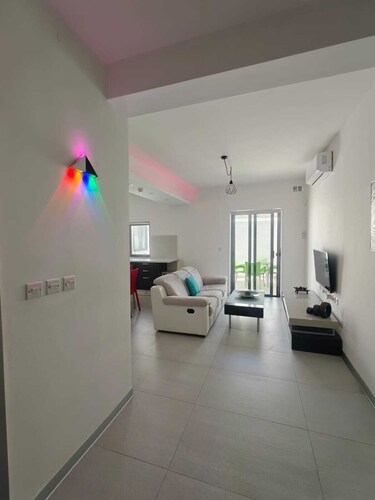 Pembroke Double Room with Private Bath