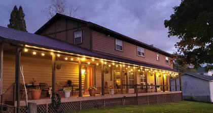 Meadowview Solar Haven - Hot Tub