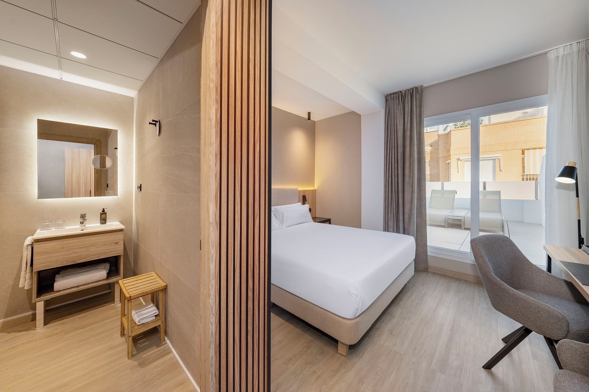 Minibar, gratis Wi-Fi, sengetøj