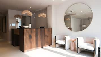 Televisión de 55 pulgadas con canales por cable