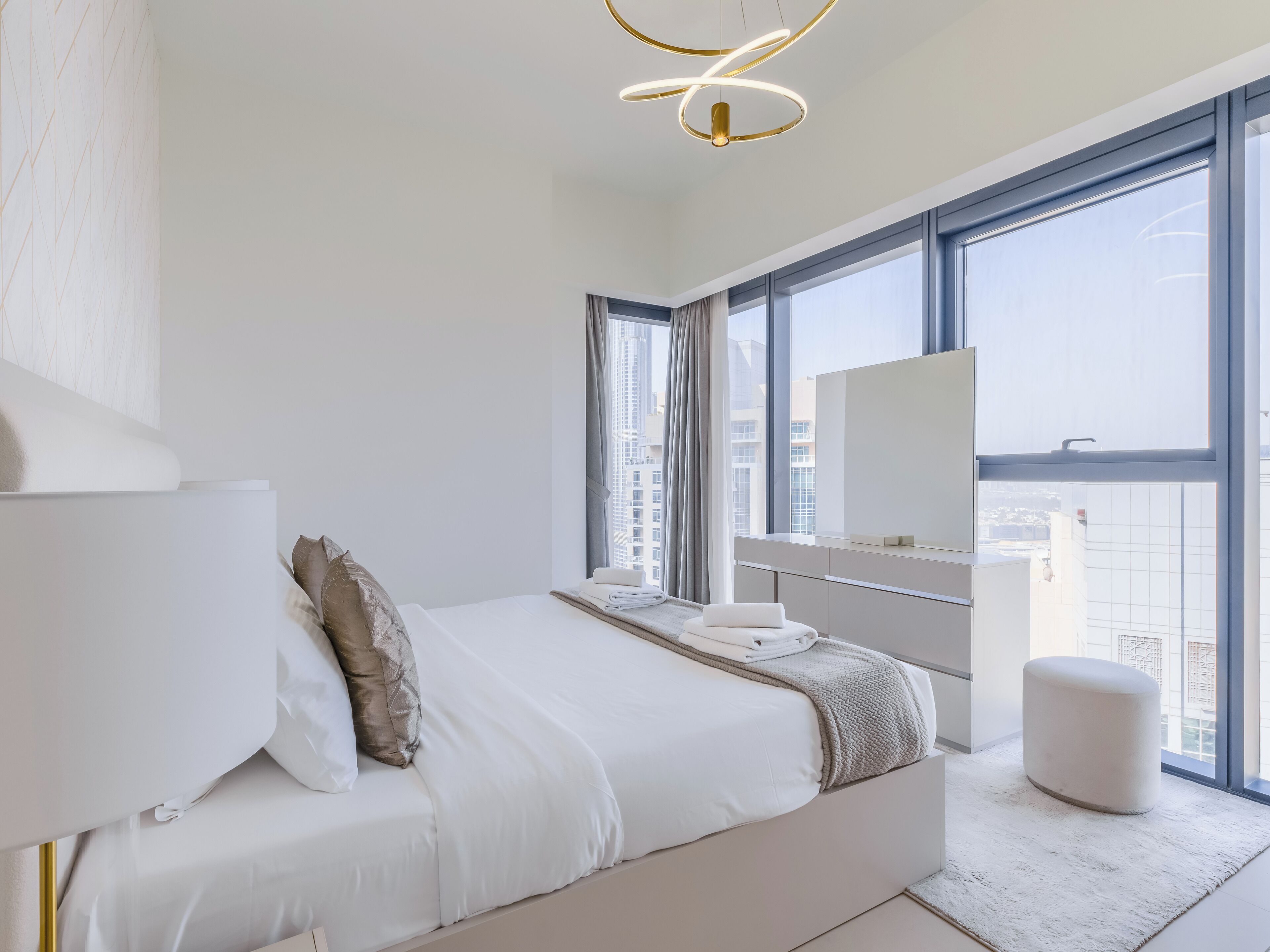 Luxury Apartment, Balcony, City View | Free WiFi