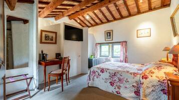 1 habitación, wifi y ropa de cama