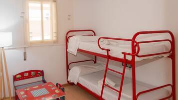 3 Schlafzimmer, Bügeleisen/Bügelbrett, kostenloses WLAN, Bettwäsche