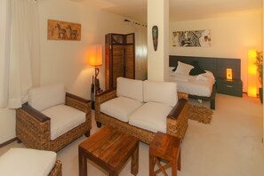 3 makuuhuonetta, silitysrauta/-lauta, ilmainen Wi-Fi, vuodevaatteet