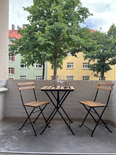 Business,Family&Friends I balcony I close to centerI washingmachine |quiet |WLAN