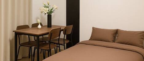 Economy appartement, niet-roken (201) | Verduisterende gordijnen, een strijkplank/strijkijzer, gratis wifi