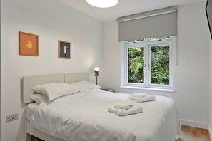 3 chambres, fer et planche à repasser, Wi-Fi gratuit, draps fournis